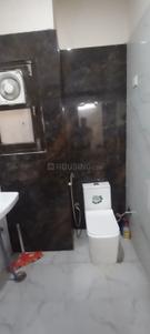 Bathroom Image of 450 Sq.ft 1 BHK Builder Floor for rent in Palam Vihar Extension Gurgaon for Rs. 17000
