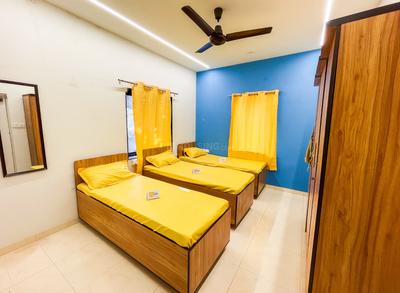Bedroom Image of Star By Yoliv PG  in Vastrapur, Ahmedabad