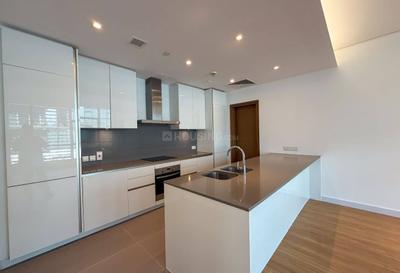Kitchen Image of 2203 Sq.ft 3 BHK Apartment / Flat for rent in Al Wasl Dubai for Rs. 617500