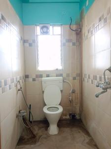 Common Bathroom Image of 1100 Sq.ft 3 BHK Apartment / Flat for sale in Parui Mauza Kolkata for Rs. 5400000