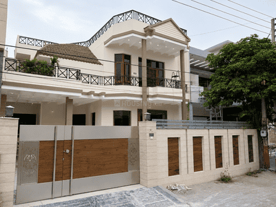 5 BHK Independent House