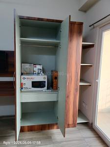 Bedroom Image of 450 Sq.ft 1 RK Apartment / Flat for rent in Paramount Pine And Oak Studio, Surajpur Greater Noida for Rs. 16500