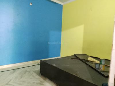 Bedroom Image of 750 Sq.ft 1 BHK Builder Floor for rent in Dwarka Mor New Delhi for Rs. 10500