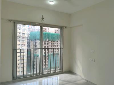 Bedroom Image of 800 Sq.ft 3 BHK Apartment / Flat for rent in Swastik Platinum, Vikhroli East Mumbai for Rs. 70000