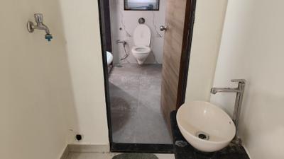 Image of 700 Sq.ft 2 BHK Apartment / Flat for rent in Neelyog Veydaanta, Ghatkopar West, Mumbai for Rs. 55000