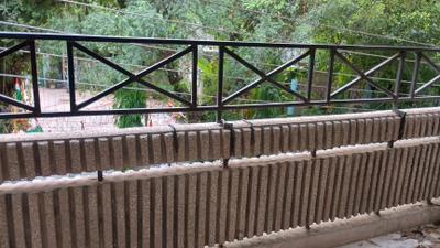 Balcony Image of 1800 Sq.ft 3 BHK Builder Floor for rent in East Of Kailash New Delhi for Rs. 50000