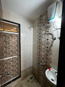 Bathroom Image of 800 Sq.ft 1 BHK Apartment / Flat for rent in Prajapati Magnum, Dronagiri Navi Mumbai for Rs. 7000