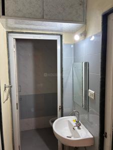 Image of 550 Sq.ft 1 BHK Apartment / Flat for rent in DDA Flats Sector 14, Sector 14 Dwarka, New Delhi for Rs. 28000