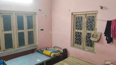 Bedroom Image of 701 Sq.ft 2 BHK Apartment / Flat for rent in Baranagar Kolkata for Rs. 9000