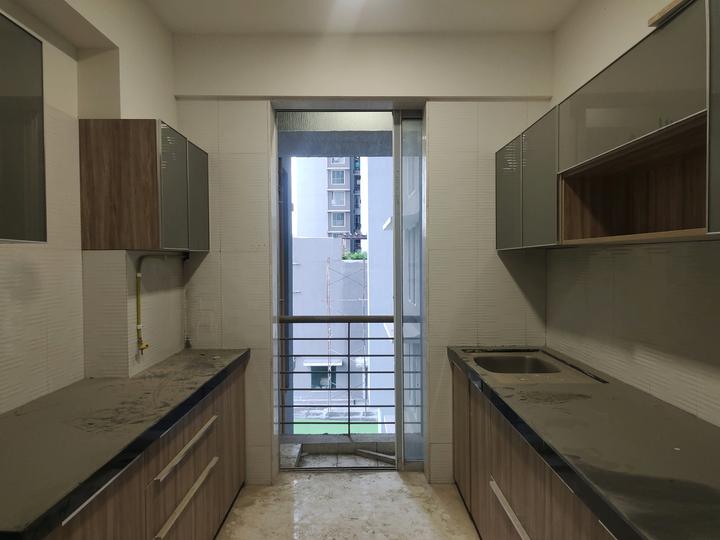 Ekta Tripolis Main Image 1