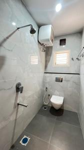Bathroom Image of 1200 Sq.ft 2 BHK Builder Floor for rent in Koramangala Bengaluru for Rs. 60000