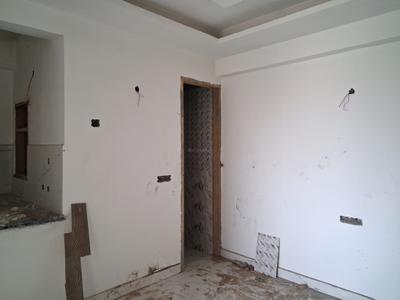 Living Room Image of 1050 Sq.ft 2 BHK Apartment / Flat for sale in Sector 101 Noida for Rs. 4238000