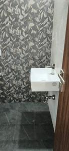 Bathroom Image of 900 Sq.ft 2 BHK Apartment / Flat for rent in Radhika Residency, Vishrantwadi Pune for Rs. 27000