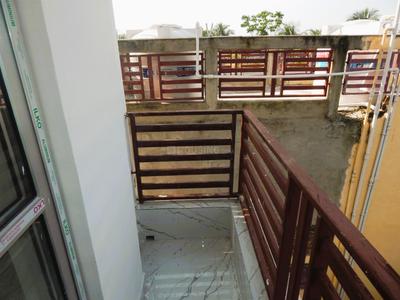 Balcony Image of 750 Sq.ft 2 BHK Apartment / Flat for sale in Dum Dum Cantonment Kolkata for Rs. 2775000