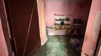 Balcony Image of 1500 Sq.ft 3 BHK Independent House for rent in Rajajipuram Lucknow for Rs. 8000