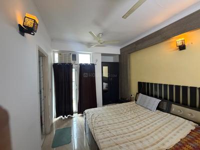Bedroom Image of 975 Sq.ft 2 BHK Apartment / Flat for sale in Phase 2 Noida for Rs. 8400000