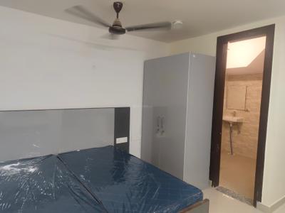 1 RK Independent Builder Floor