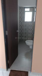 Bathroom Image of 1010 Sq.ft 2 BHK Apartment / Flat for sale in Bhandup West Mumbai for Rs. 20000000