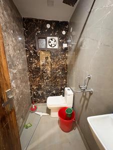 Image of 720 Sq.ft 3 BHK Builder Floor for sale in Govindpuri, New Delhi for Rs. 5600000