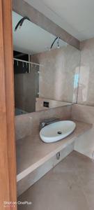 Bathroom Image of 4000 Sq.ft 4 BHK Apartment / Flat for rent in K Raheja Vivarea, Madanpura Mumbai for Rs. 700000