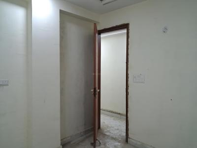 Bedroom Image of 1650 Sq.ft 3 BHK Apartment / Flat for sale in Skyline Dev Infra by Skyline Homes, Sector 104 Noida for Rs. 5600000
