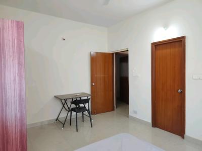 Bedroom Image of 1300 Sq.ft 2 BHK Apartment / Flat for rent in Shilpa Hills Hyderabad for Rs. 40000