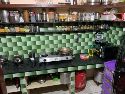 Kitchen Image of 1000 Sq.ft 2 BHK Apartment / Flat for sale in Old Delhi New Delhi for Rs. 4500000