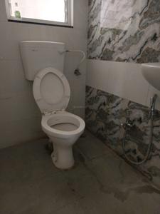 Common Bathroom Image of 660 Sq.ft 1 BHK Apartment / Flat for rent in AGN The Mpire Shivneri, Fursungi Pune for Rs. 14000