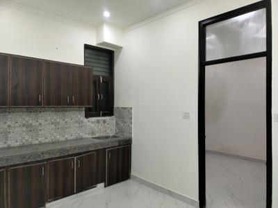 Living Room Image of 750 Sq.ft 2 BHK Apartment / Flat for sale in CI Golf City, Kambakshpur Noida for Rs. 3085351