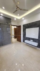Bedroom Image of 1400 Sq.ft 3 BHK Builder Floor for rent in Rajouri Garden New Delhi for Rs. 48000