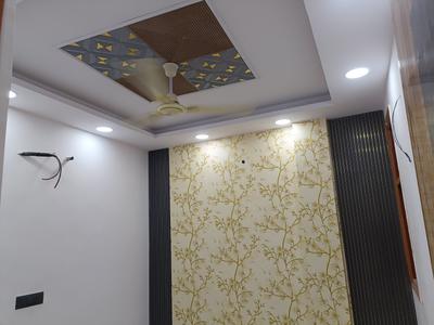 Bedroom Image of 900 Sq.ft 3 BHK Builder Floor for rent in Govindpuri New Delhi for Rs. 20000