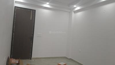 Bedroom Image of 900 Sq.ft 3 BHK Builder Floor for sale in Mayur Vihar Phase 1 New Delhi for Rs. 8000000