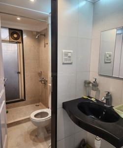 Bathroom Image of 2000 Sq.ft 4 BHK Apartment / Flat for sale in Hiranandani Meadows, Thane West Thane for Rs. 64500000