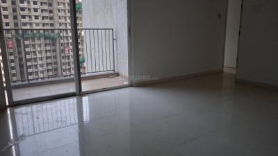 Living Room Image of 1050 Sq.ft 2 BHK Apartment / Flat for rent in Godrej Boulevard, Kharadi Pune for Rs. 25000