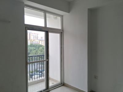 Bedroom Image of 999 Sq.ft 2 BHK Apartment / Flat for sale in Amrapali Platinum, Sector 119 Noida for Rs. 9050000