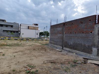 Image of 1000 Sq.ft Residential Plot / Land for sale in Puzhal, Chennai for Rs. 3500000