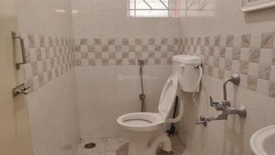 Image of 600 Sq.ft 2 BHK Builder Floor for rent in Adugodi, Bengaluru for Rs. 32000
