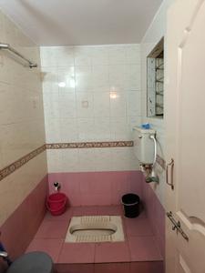 Bathroom Image of 1000 Sq.ft 2 BHK Apartment / Flat for sale in Bang Corner, Shahapur Belagavi for Rs. 4500000