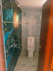 Bathroom Image of 900 Sq.ft 2 BHK Builder Floor for rent in Warangal Town Warangal for Rs. 8000