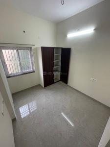 Bedroom Image of 1100 Sq.ft 2 BHK Builder Floor for rent in Thousand Lights Chennai for Rs. 44500