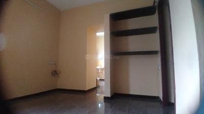 Living Room Image of 370 Sq.ft 1 BHK Apartment / Flat for rent in New Siddhapudur Coimbatore for Rs. 12000