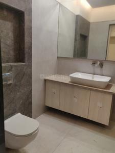 Bathroom Image of 5000 Sq.ft 4 BHK Villa for rent in Aditya Empress Towers, Shaikpet Hyderabad for Rs. 280000