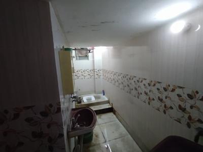 Bathroom Image of 1200 Sq.ft 3 BHK Builder Floor for sale in Paschim Chowbaga Kolkata for Rs. 4300000