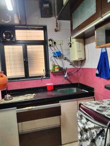Kitchen Image of 500 Sq.ft 1 BHK Apartment / Flat for rent in Sanpada Navi Mumbai for Rs. 30000