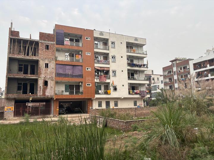 Burari Garhi, Burari Main Image 1