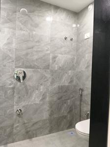Common Bathroom Image of 654 Sq.ft 1 BHK Apartment / Flat for sale in Venus Skky City, Sandap Gaon Thane for Rs. 4400000