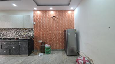 Living Room Image of 400 Sq.ft 1 BHK Builder Floor for rent in Pitampura New Delhi for Rs. 21000