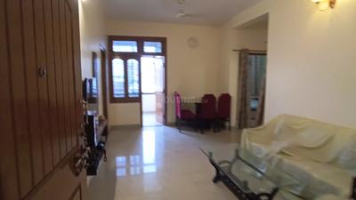 Hall Image of 1000 Sq.ft 2 BHK Apartment / Flat for rent in Sunderpur Varanasi for Rs. 28000