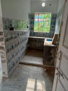 Kitchen Image of 450 Sq.ft 1 BHK Independent House for rent in Chinar Park Kolkata for Rs. 9000