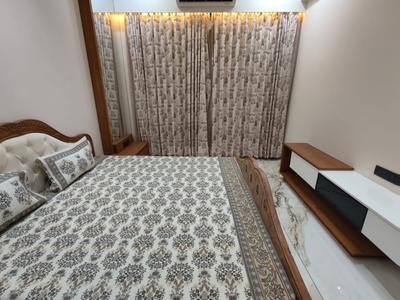 Bedroom Image of 4800 Sq.ft 5 BHK Apartment / Flat for sale in Sunrise Vista, Bodakdev Ahmedabad for Rs. 50000000